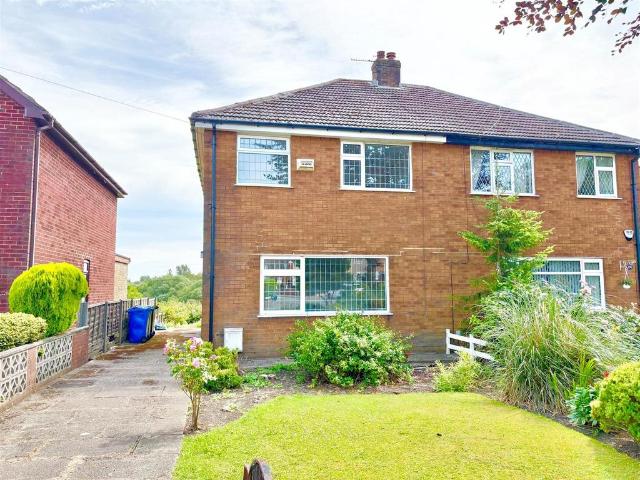 House for sale in Westleigh, Wigan