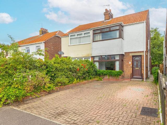House for sale in Stokesby, Norfolk