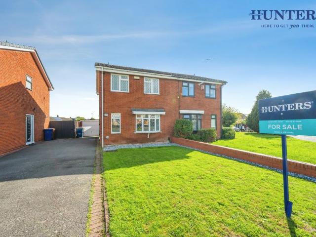 House for sale in Lichfield, Boley Park