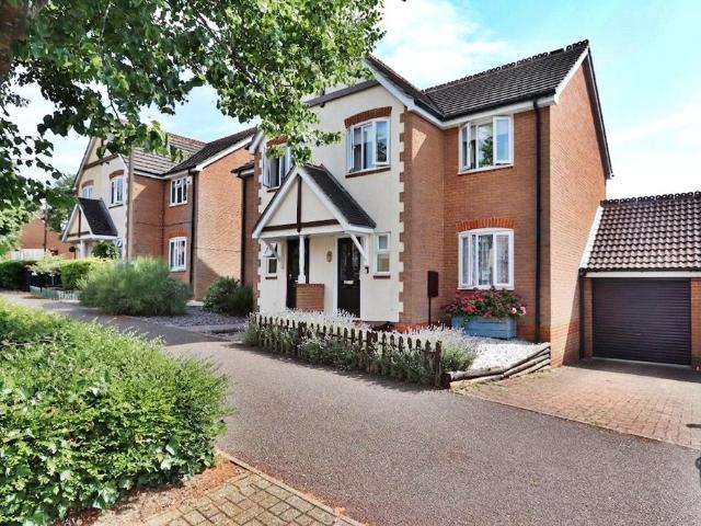 House for sale in Shenley Brook End, Milton Keynes