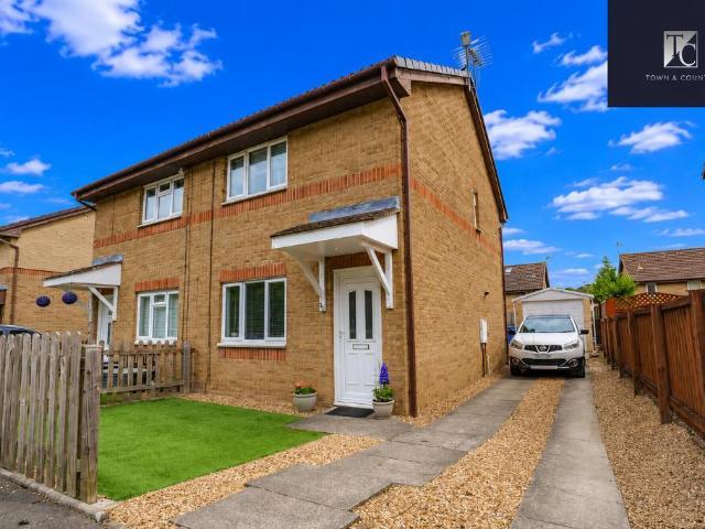 House for sale in Blairdardie, Scotland