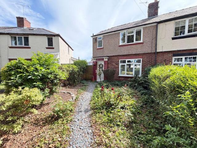 House for sale in Rossmore, Cheshire