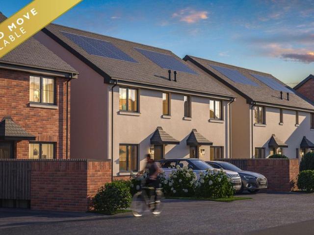 House for sale in Callendar Park, Scotland