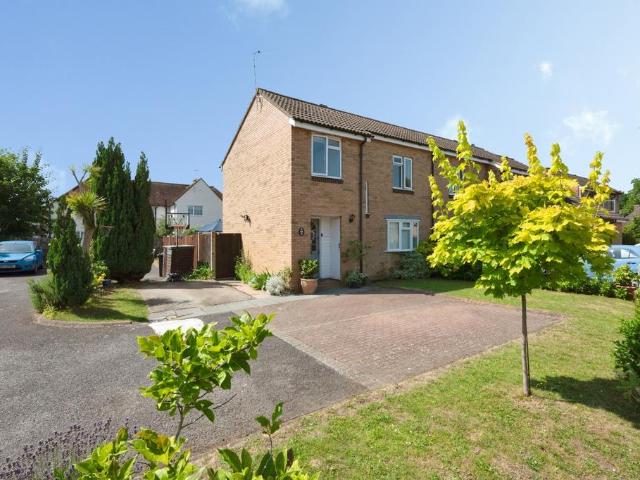 House for sale in Row Town, Surrey