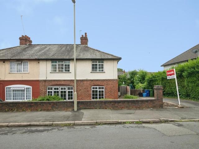 House for sale in Brierley Hill, West Midlands