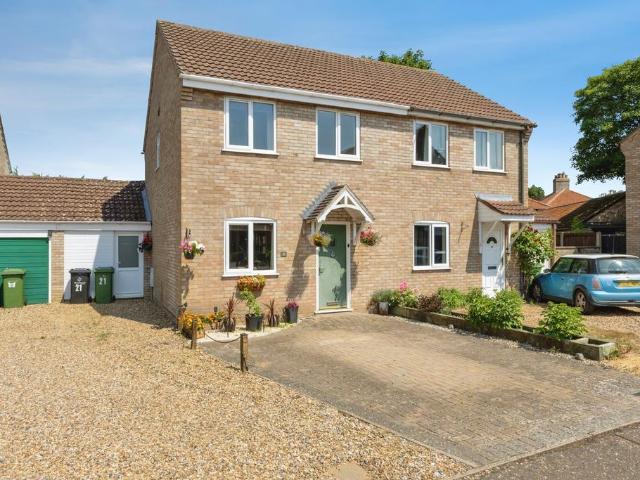 House for sale in Besthorpe, East Tuddenham