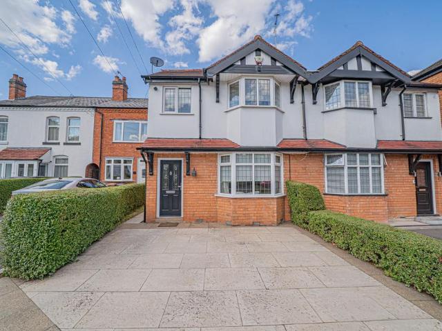 House for sale in Shirley, West Midlands