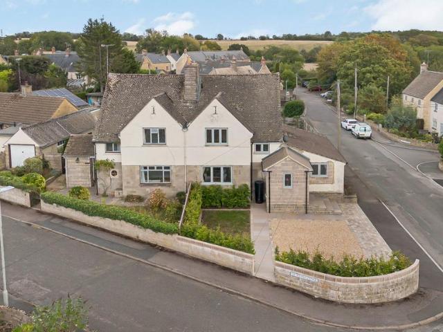 House for sale in Stratton, Cotswold