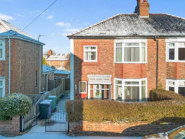 House for sale in Stockton Heath, Warrington