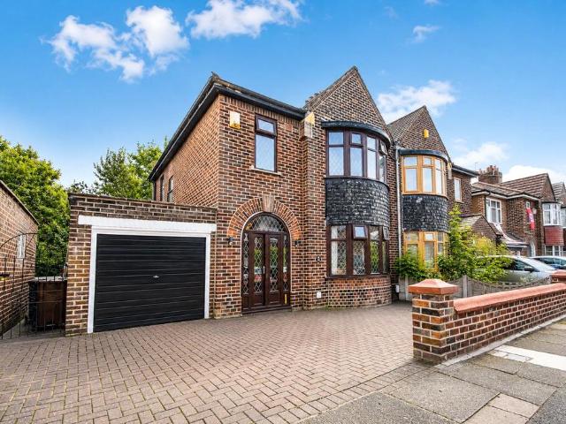 House for sale in Swinton Park, Salford