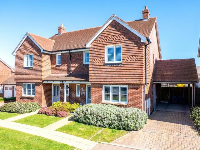 House for sale in Boughton Monchelsea, Maidstone