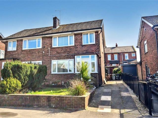 House for sale in East Ardsley, West Yorkshire