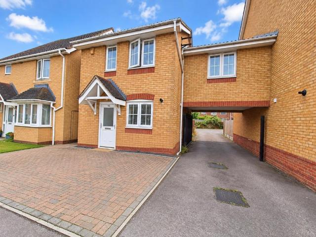 House for sale in Leagrave, Luton