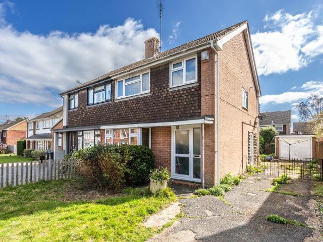 House for sale in Perryfields, West Sussex