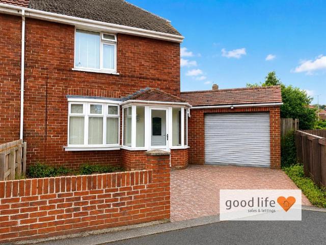 House for sale in Ford Estate, Tyne And Wear