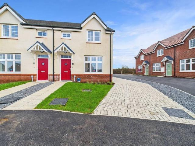 House for sale in Llangain, Wales