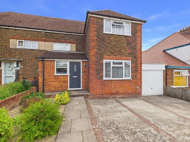 House for sale in Folkestone