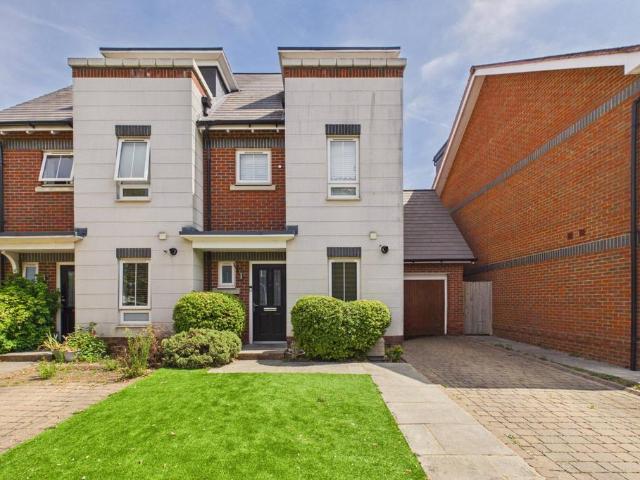 House for sale in Maidenhead