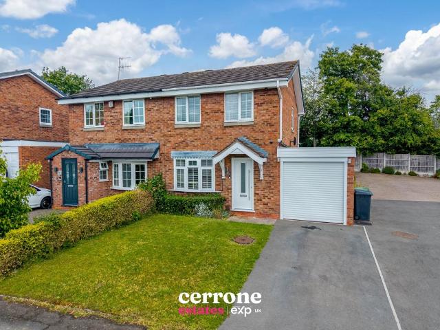 House for sale in Church Hill North, Redditch
