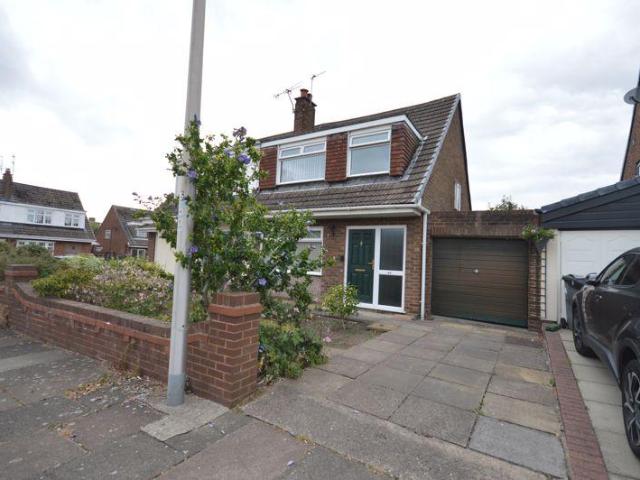 House for sale in Widnes, Cheshire