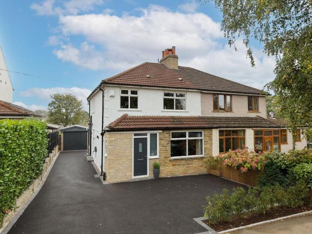 House for sale in Rawdon, Leeds