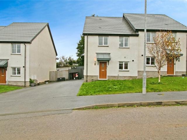 House for sale in Carnon Downs, Cornwall