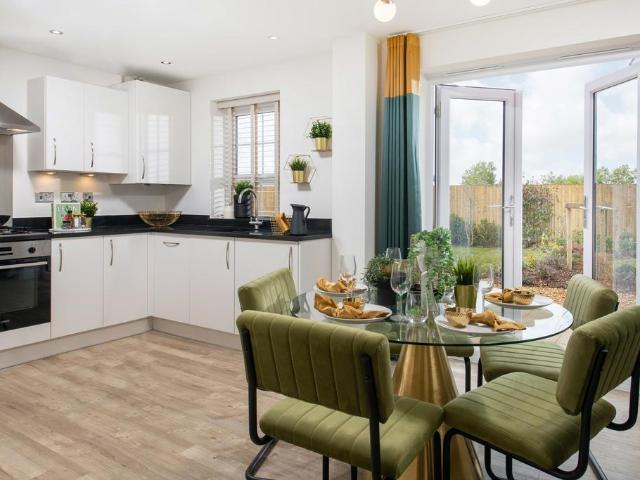 House for sale in Waltham