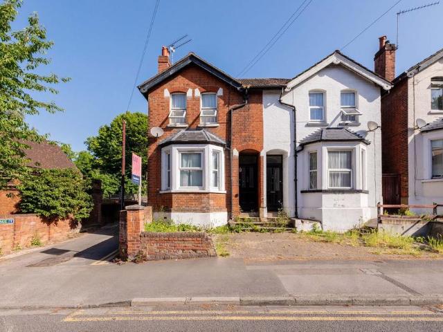 House for sale in Bray Wick, Maidenhead