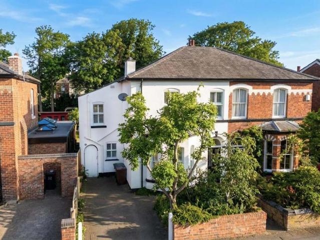 House for sale in Southport, Sefton