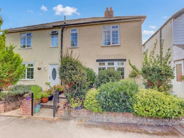 House for sale in Horsenden, Princes Risborough