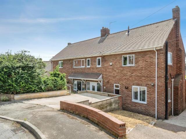 House for sale in Maltby, South Yorkshire