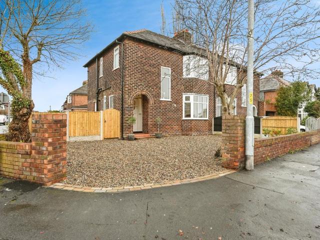House for sale in Greystone Heath, Warrington