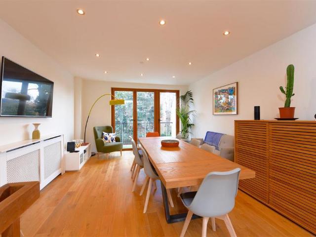 House for sale in Putney, Greater London