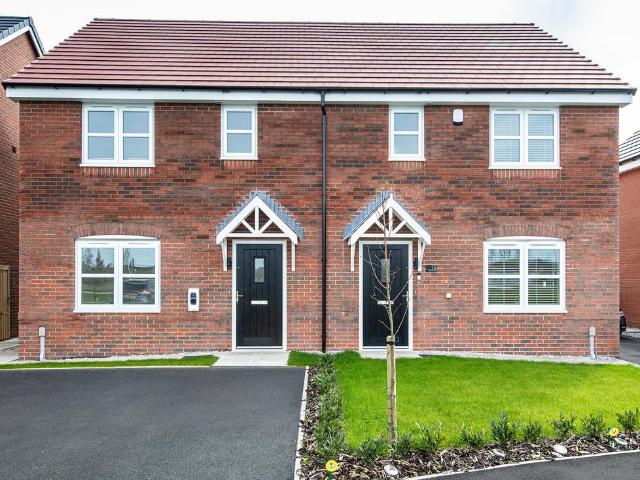 House for sale in Sealand, Garden City