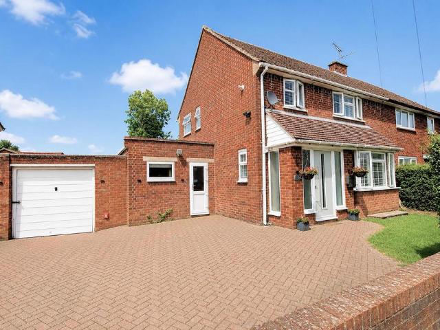House for sale in Toddington, Bedfordshire
