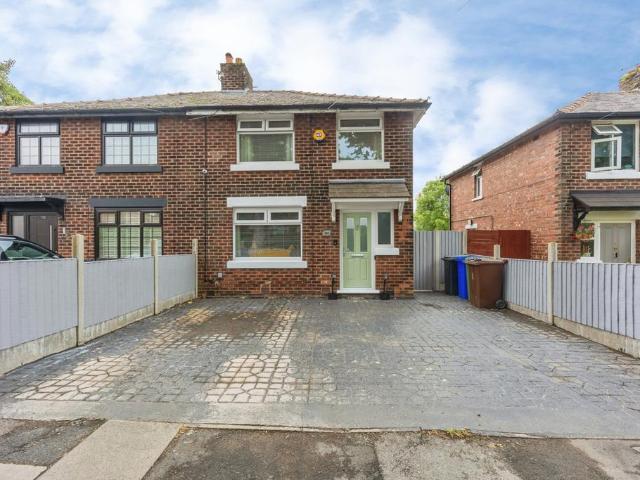 House for sale in Hurst, Greenheys