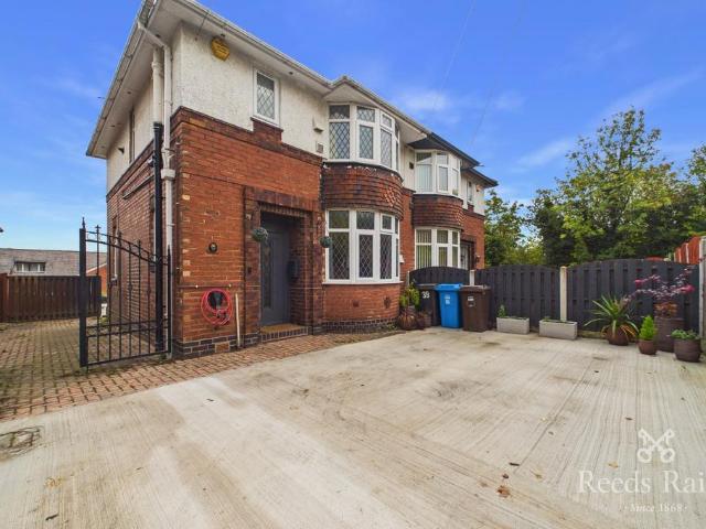 House for sale in Handsworth Hill, Sheffield