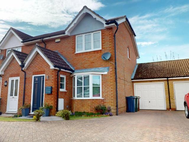House for sale in Park Farm, Bridgefield