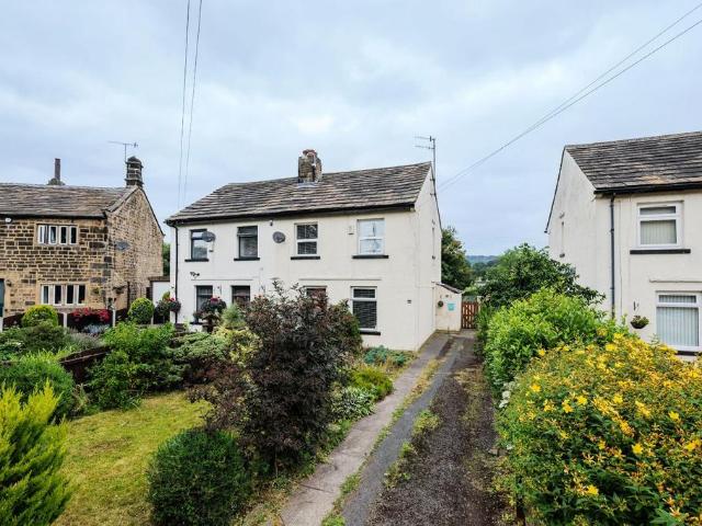 House for sale in Apperley Bridge, West Yorkshire