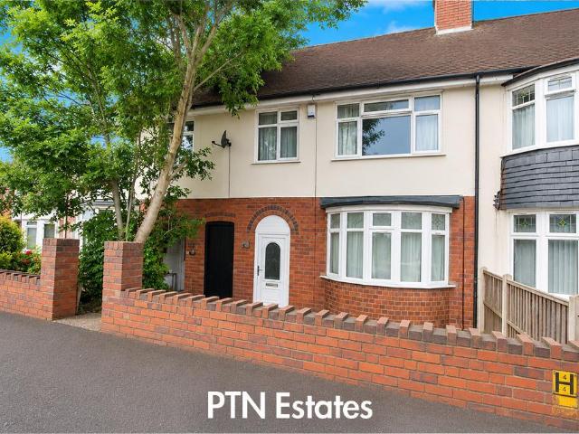 House for sale in Brierley Hill, West Midlands