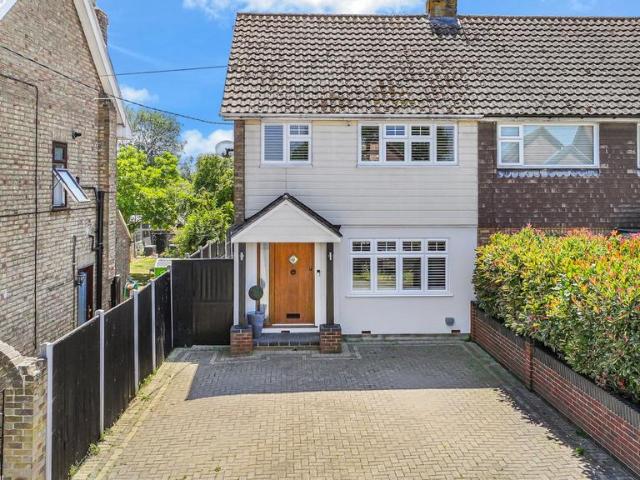 House for sale in South Hanningfield, Chelmsford