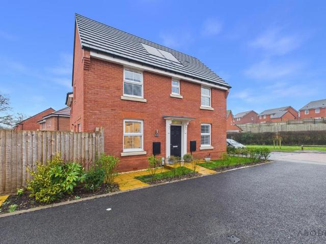 House for sale in Blount's Green, Beamhurst