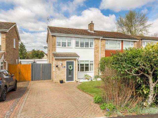 House for sale in Newton Longville, Buckinghamshire