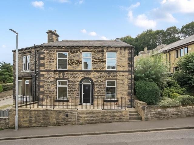 House for sale in Sowerby Bridge, Friendly