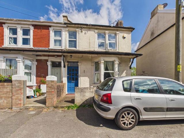 House for sale in Easton-in-gordano, North Somerset