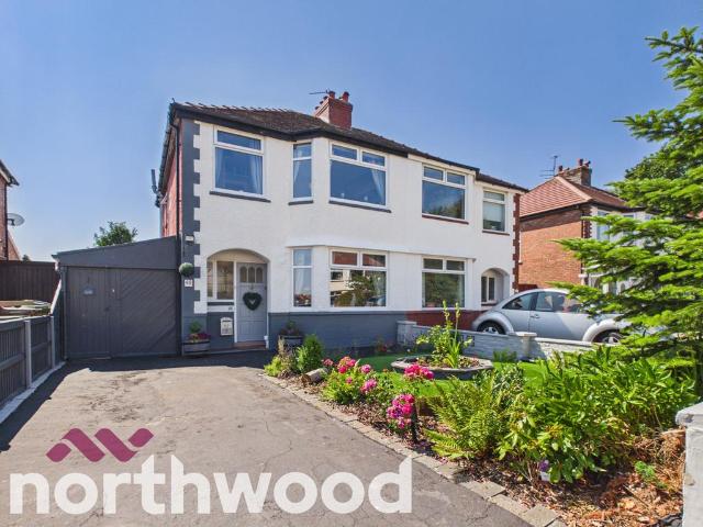House for sale in Marshside, Sefton