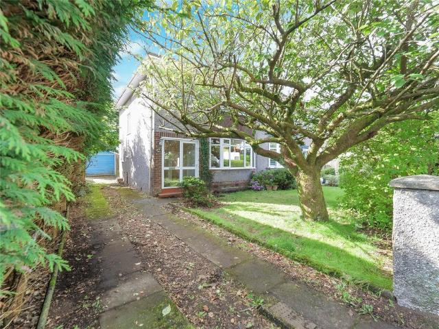 House for sale in Bearsden, Scotland