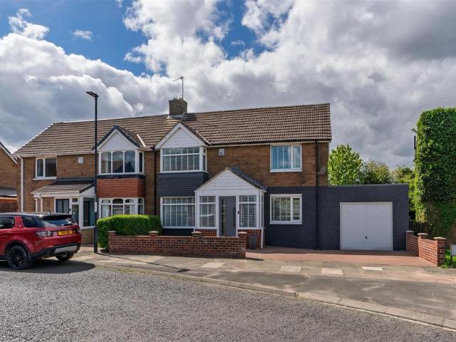House for sale in Hazlerigg, Isle Of Man