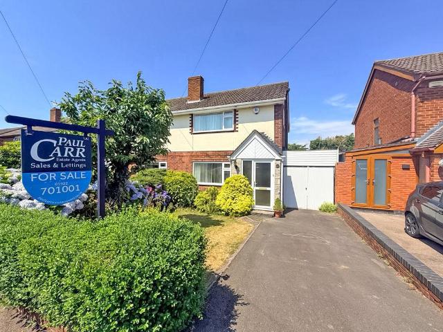 House for sale in Landywood, Great Chatwell