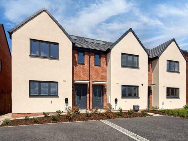 House for sale in Queen's Park, Blackburn